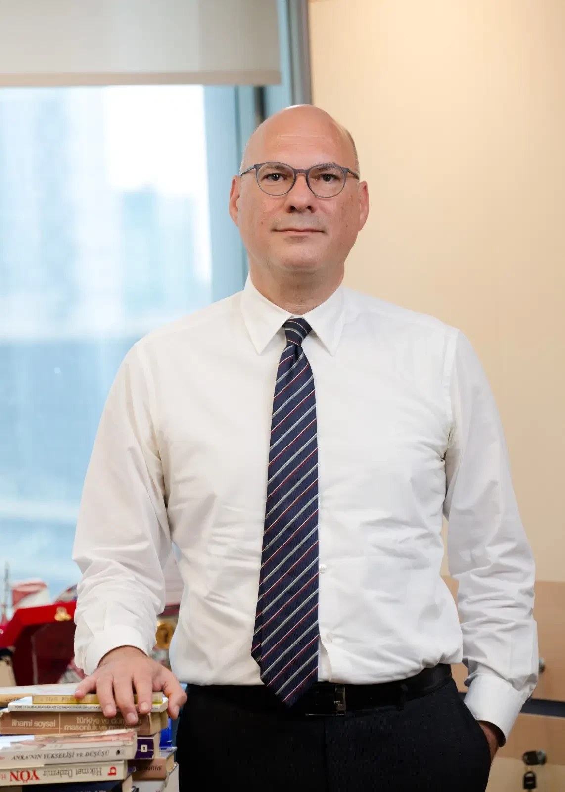 Av. Prof. Dr. Korkut Kanadoğlu